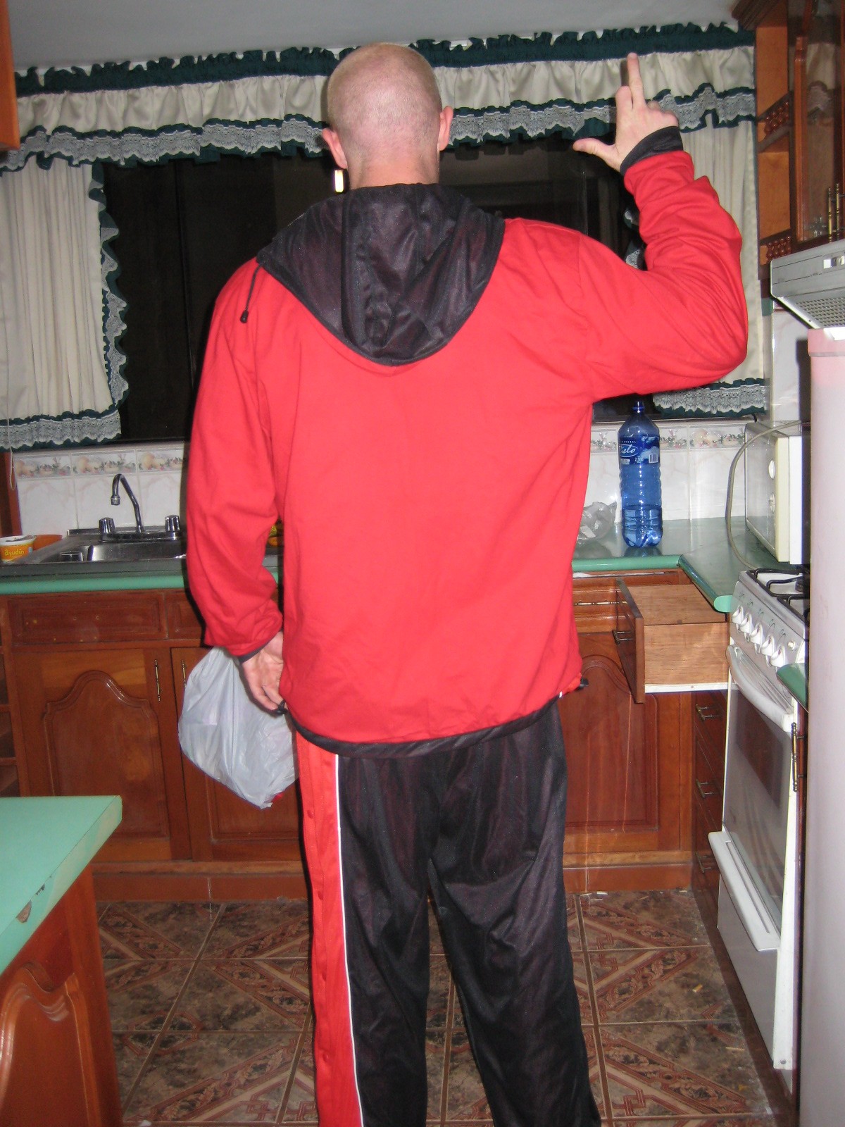 reverse-back – Expat Chronicles