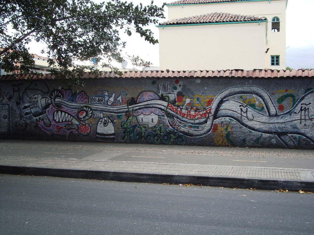plug mural – Expat Chronicles