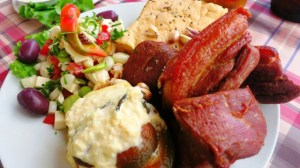 doble-rocoto-relleno-pastel-papa-chicharron-soltero-queso arequipa peru